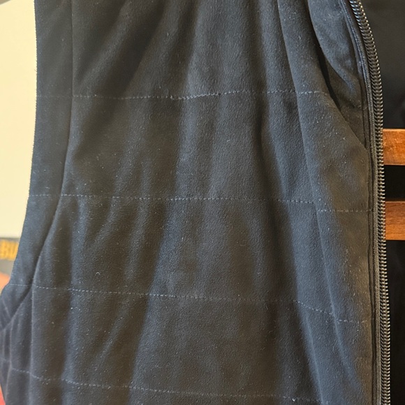 Tommy Hilfiger Men's Black Vest - Picture 3 of 3